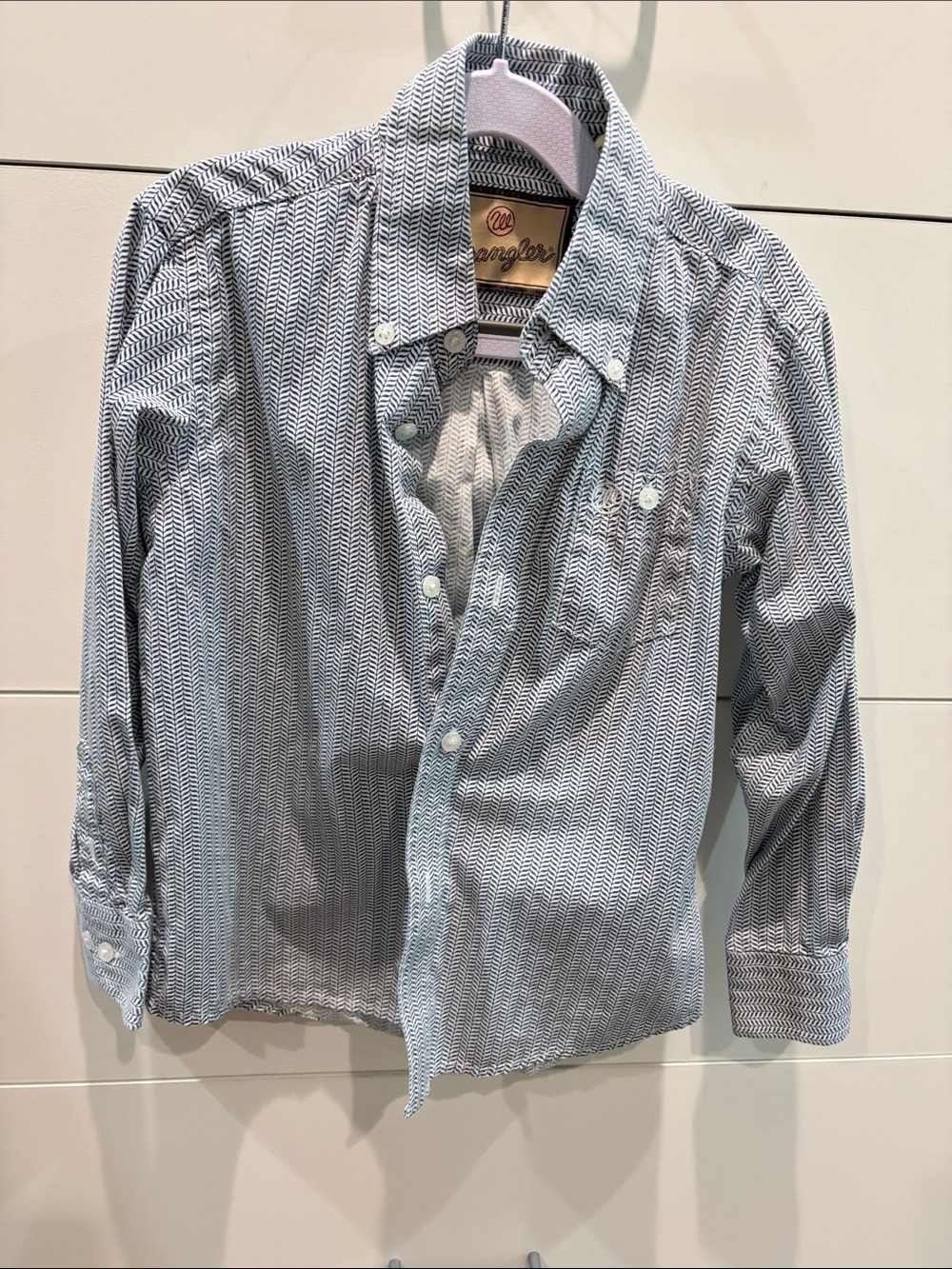 Wrangler Boy’s Navy & White Chevron Button-Down Shirt